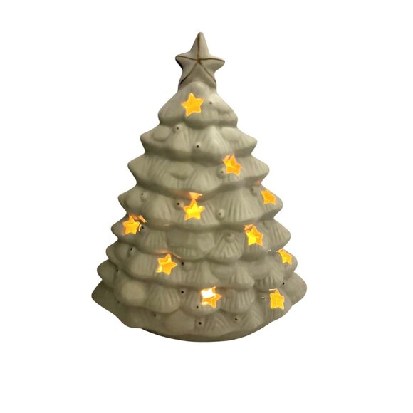 Ceramic Christmas Tree Tea Light Candle Holder With Star Cutouts - Picture 9 of 11